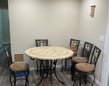3150 Polly Avenue - Photo Thumbnail 13