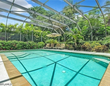 9953 Alabama Street - Photo Thumbnail 10