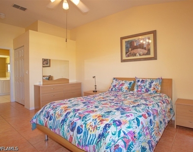 6855 Satinleaf Road S - Photo Thumbnail 21