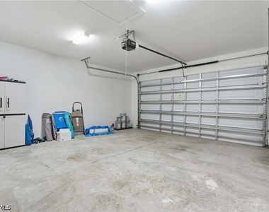 27841 Wisconsin Street - Photo Thumbnail 15