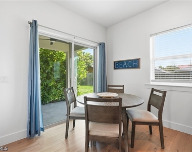 27841 Wisconsin Street - Photo Thumbnail 9