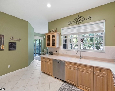 26960 Wyndhurst Court - Photo Thumbnail 7