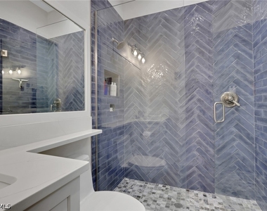 12574 Grandezza Circle - Photo Thumbnail 15