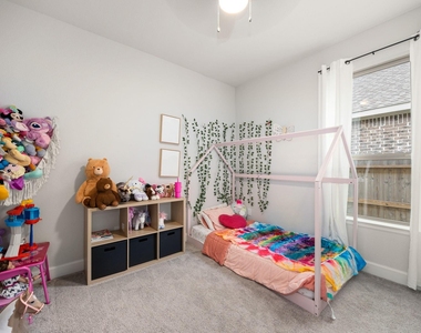 8711 Harbor Pines Drive - Photo Thumbnail 23
