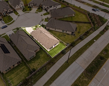 8711 Harbor Pines Drive - Photo Thumbnail 38