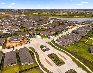 8711 Harbor Pines Drive - Photo Thumbnail 43