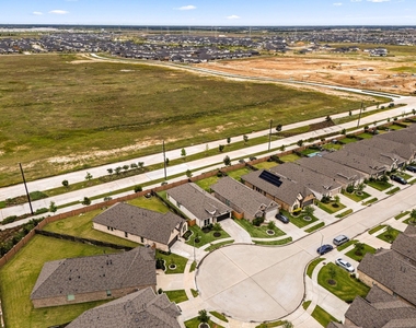 8711 Harbor Pines Drive - Photo Thumbnail 39