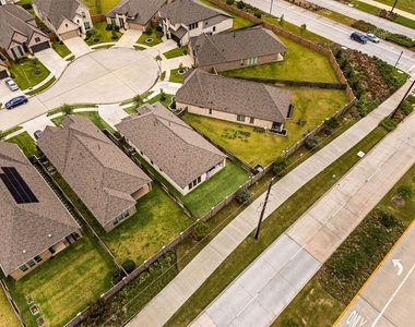 8711 Harbor Pines Drive - Photo Thumbnail 37