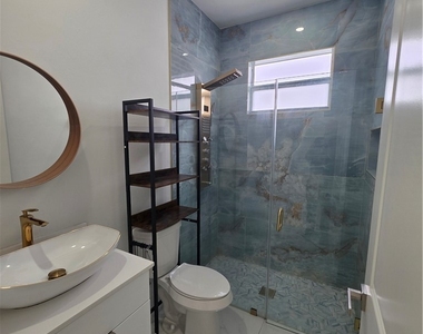 331 Nelson Road N - Photo Thumbnail 14
