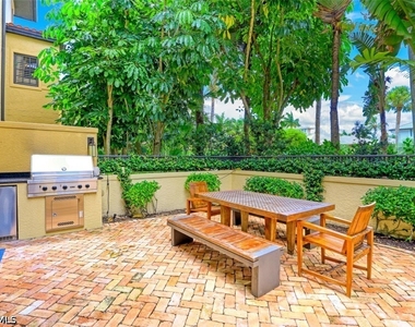 270 5th Avenue S - Photo Thumbnail 31