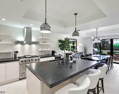 270 5th Avenue S - Photo Thumbnail 7