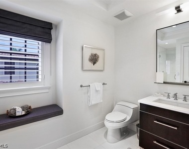 270 5th Avenue S - Photo Thumbnail 18