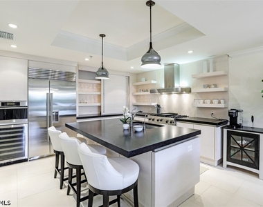 270 5th Avenue S - Photo Thumbnail 6