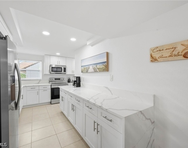 4092 Belair Lane - Photo Thumbnail 10