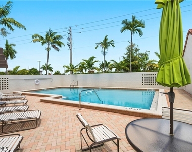 4092 Belair Lane - Photo Thumbnail 31