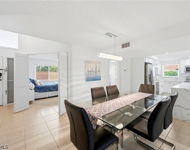 4092 Belair Lane - Photo Thumbnail 7