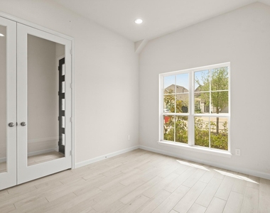 142 Amaranth Way - Photo Thumbnail 19