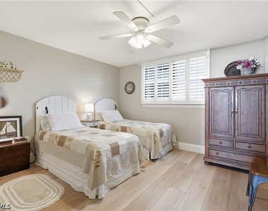 9375 Gulf Shore Dr Drive - Photo Thumbnail 33