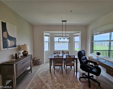 5807 Double Eagle Circle - Photo Thumbnail 9