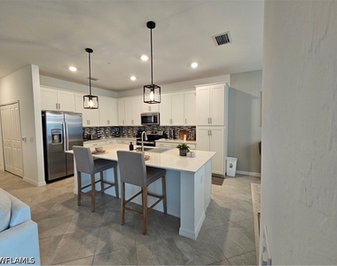 5807 Double Eagle Circle - Photo Thumbnail 6