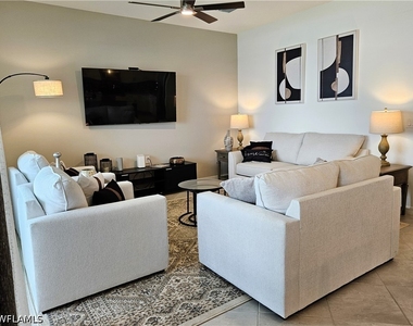 5807 Double Eagle Circle - Photo Thumbnail 4