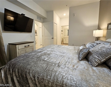 5807 Double Eagle Circle - Photo Thumbnail 11