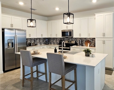 5807 Double Eagle Circle - Photo Thumbnail 7