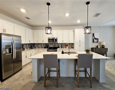 5807 Double Eagle Circle - Photo Thumbnail 5