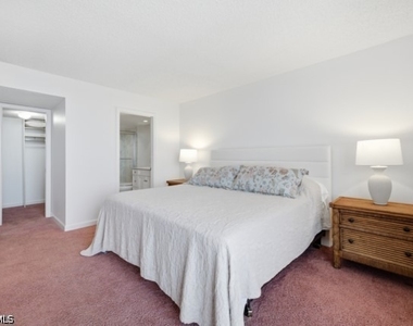 4901 Gulf Shore Boulevard N - Photo Thumbnail 20