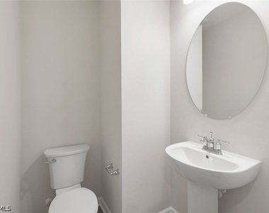 27907 Radiant Court - Photo Thumbnail 18