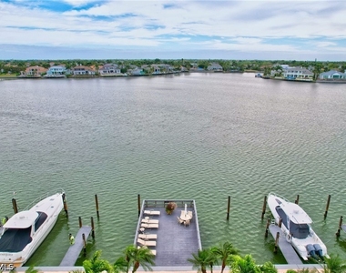 3500 Gulf Shore Boulevard N - Photo Thumbnail 24