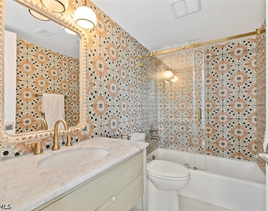3500 Gulf Shore Boulevard N - Photo Thumbnail 13
