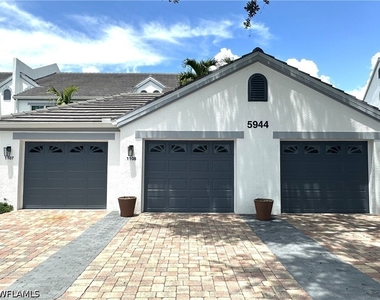 5944 Sand Wedge Lane - Photo Thumbnail 2