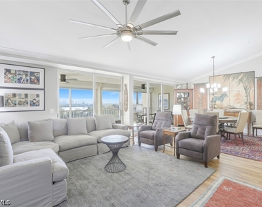 360 Horse Creek Drive - Photo Thumbnail 3