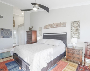 360 Horse Creek Drive - Photo Thumbnail 7