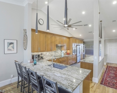 360 Horse Creek Drive - Photo Thumbnail 6