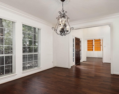 27 Bluff Creek Place - Photo Thumbnail 9