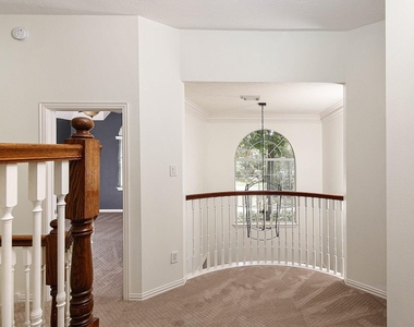 27 Bluff Creek Place - Photo Thumbnail 15