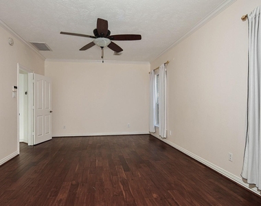 27 Bluff Creek Place - Photo Thumbnail 11