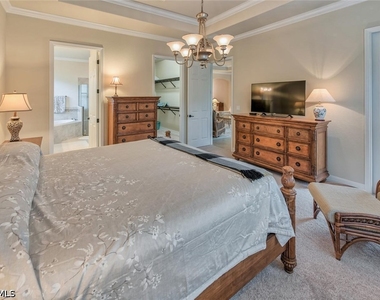 9387 Vercelli Court - Photo Thumbnail 9