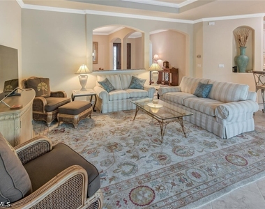 9387 Vercelli Court - Photo Thumbnail 4
