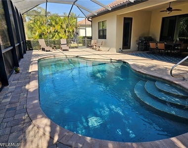 9387 Vercelli Court - Photo Thumbnail 13