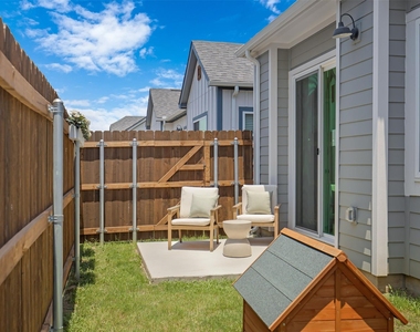 5561 Wild Acres Drive - Photo Thumbnail 16