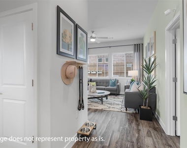 5561 Wild Acres Drive - Photo Thumbnail 4