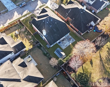 2202 Drake Falls Drive - Photo Thumbnail 46