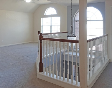 2202 Drake Falls Drive - Photo Thumbnail 30