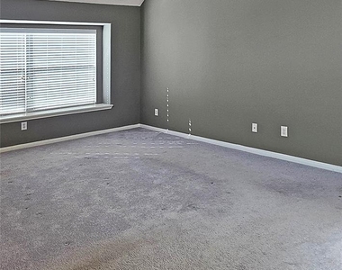 2202 Drake Falls Drive - Photo Thumbnail 22