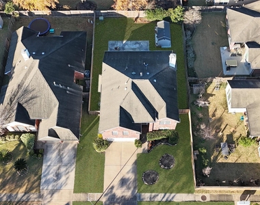 2202 Drake Falls Drive - Photo Thumbnail 47