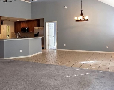 2202 Drake Falls Drive - Photo Thumbnail 13