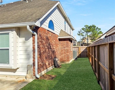 2202 Drake Falls Drive - Photo Thumbnail 42